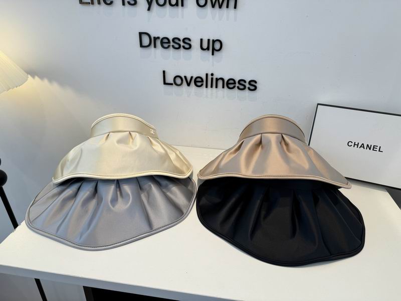 Chanel Visor 051906